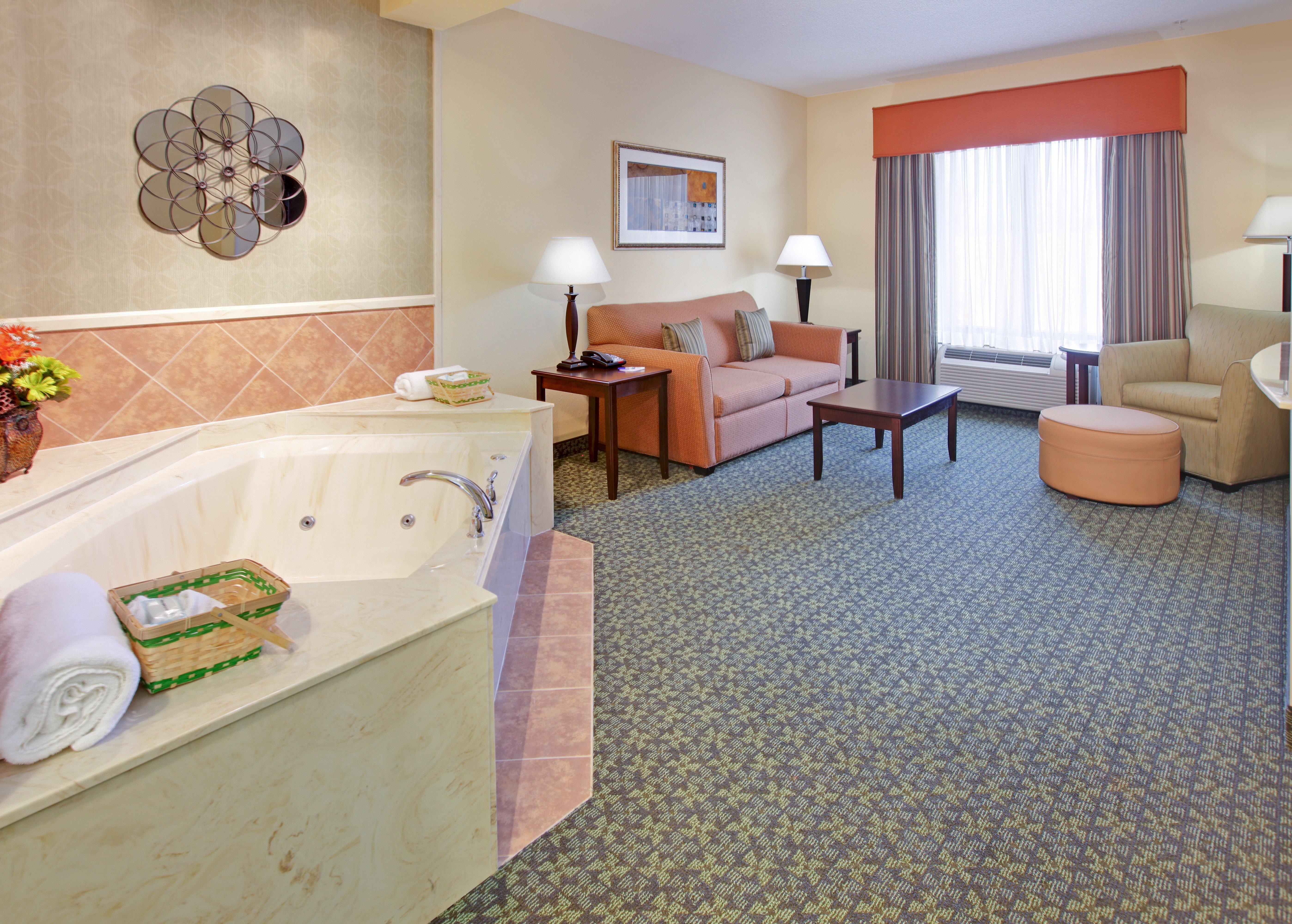 Holiday Inn Express & Suites Covington, An Ihg Hotel Exteriör bild