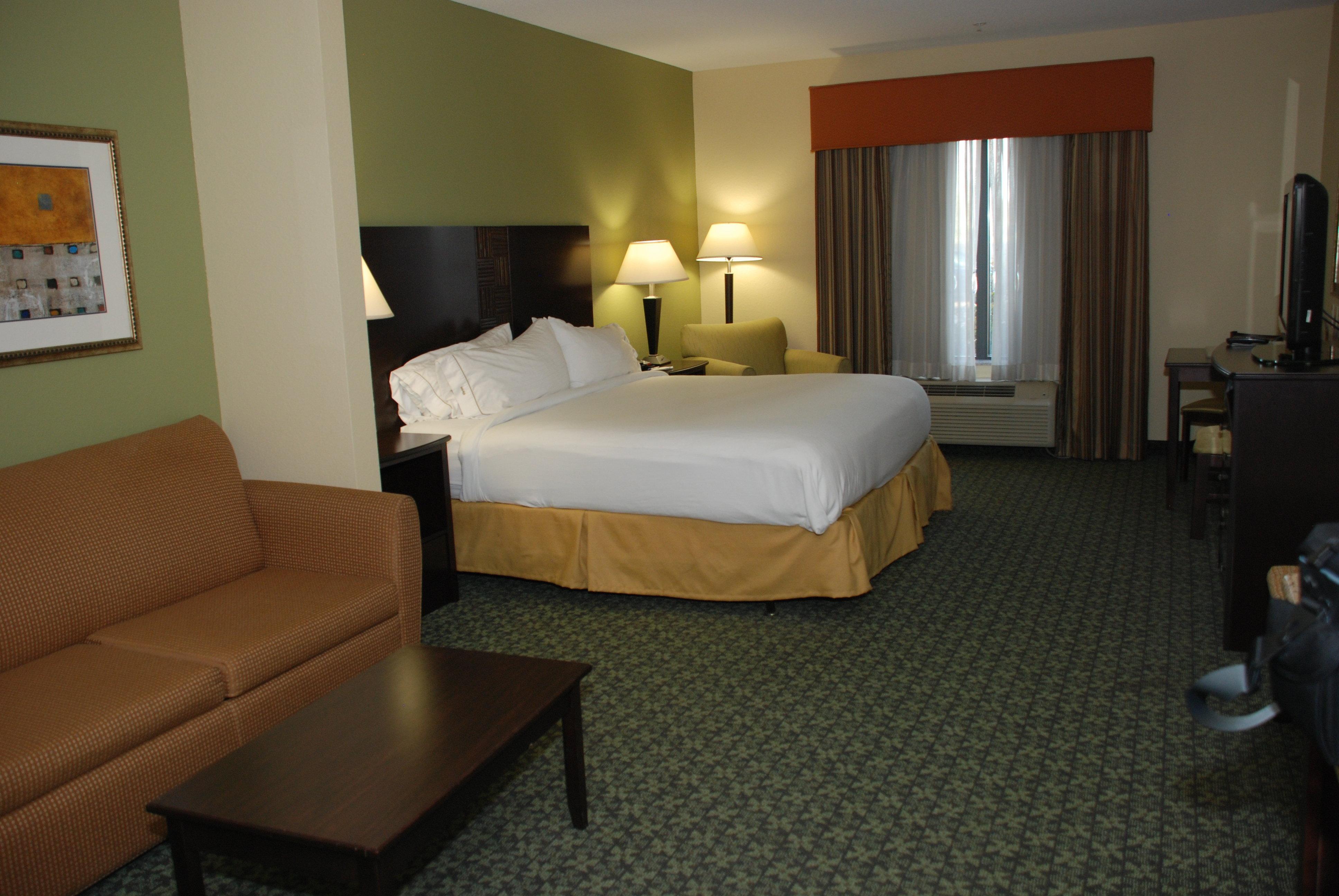 Holiday Inn Express & Suites Covington By Ihg Exteriör bild