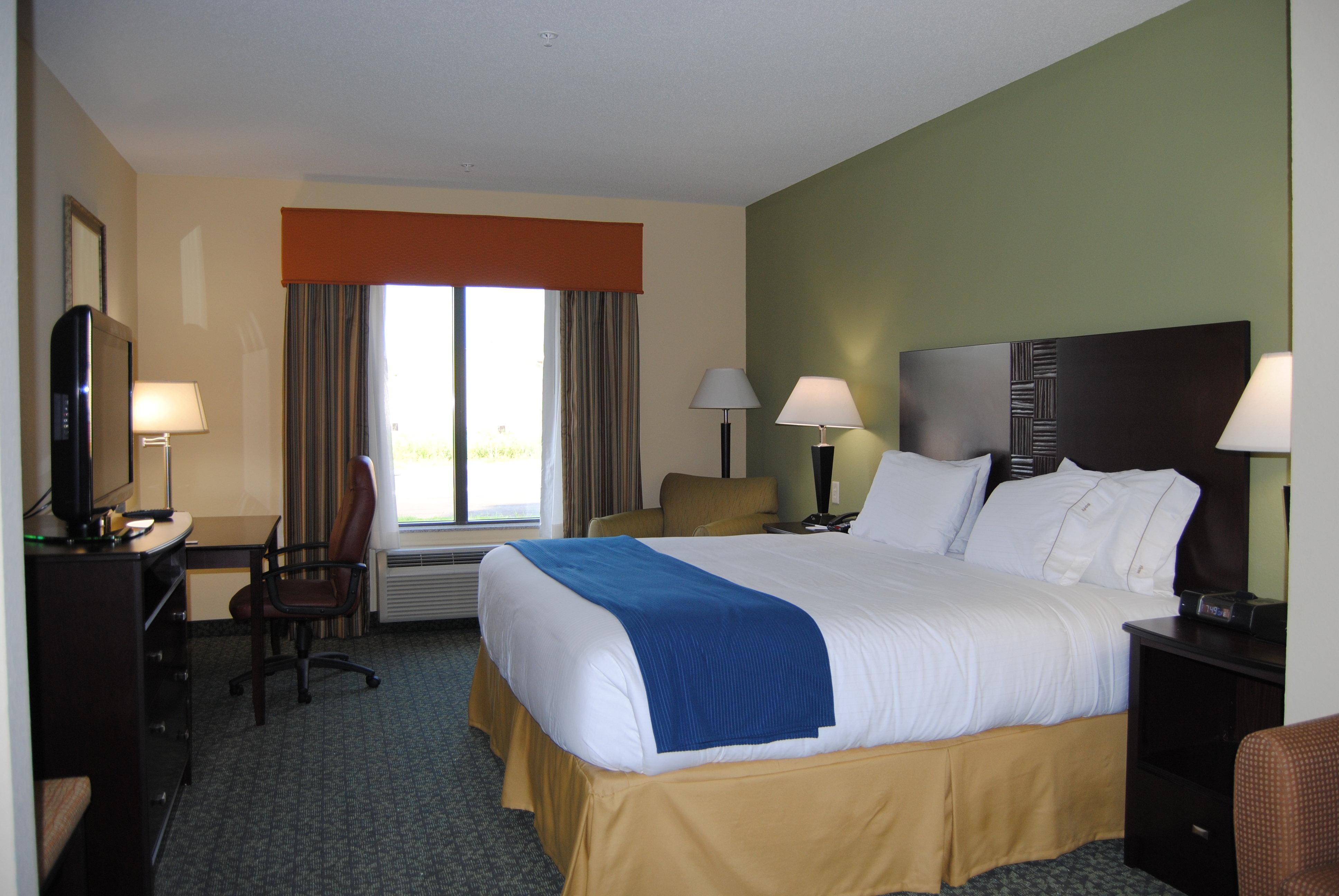 Holiday Inn Express & Suites Covington By Ihg Exteriör bild
